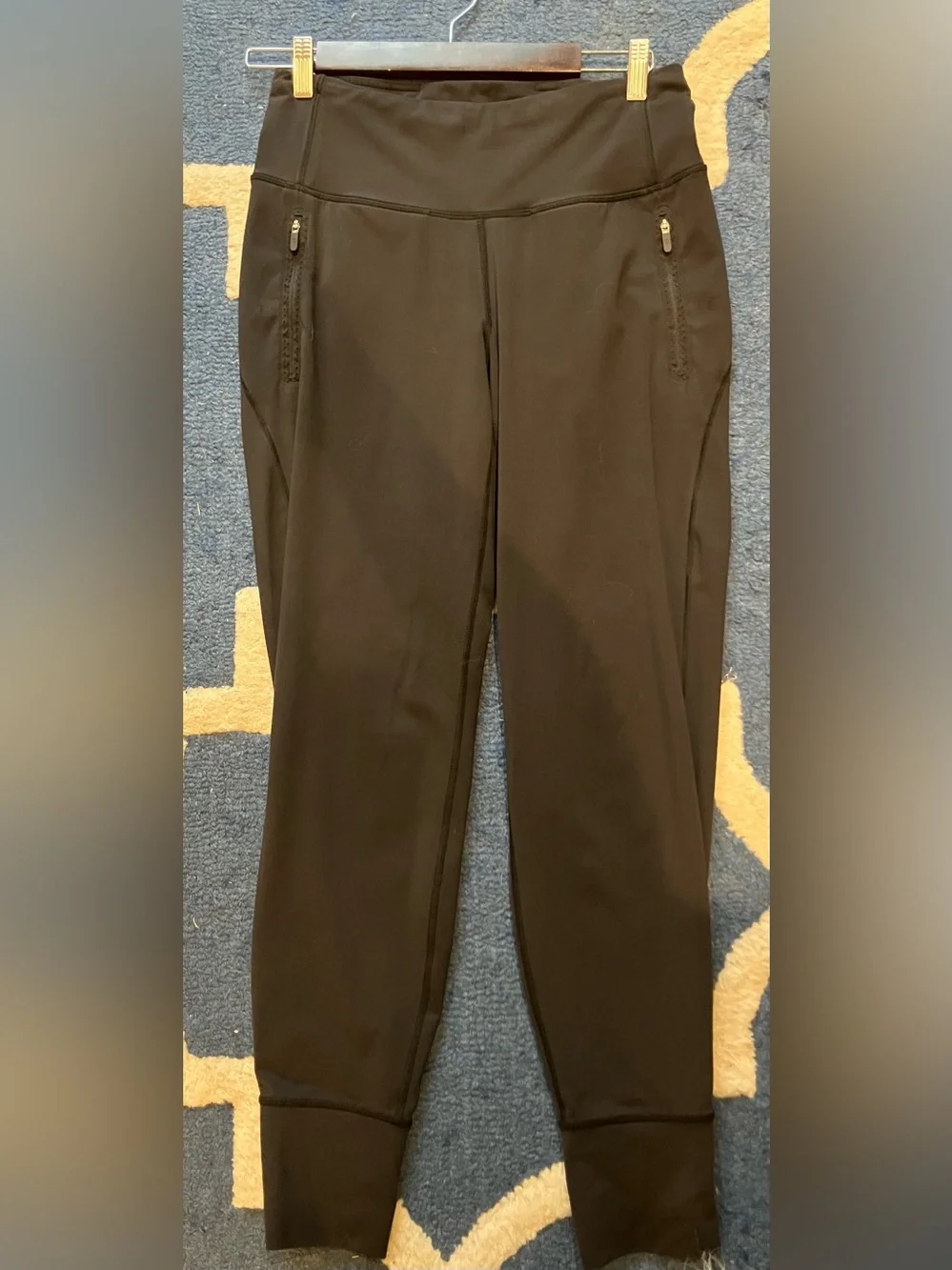 lululemon athletica classic black